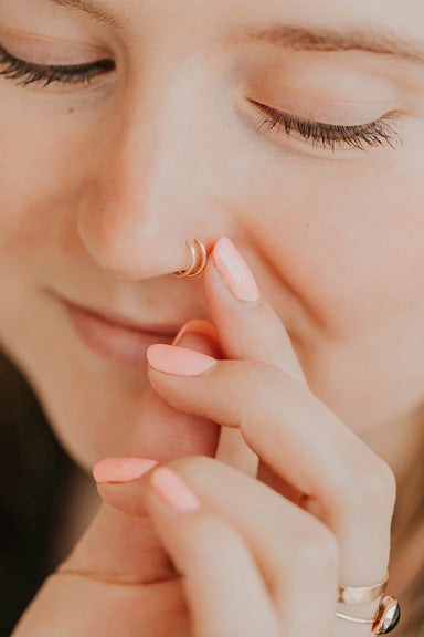 hello adorn tiny twist nose ring gold fill model