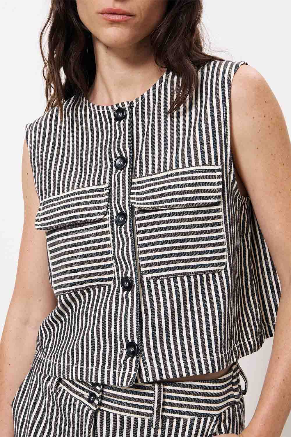 FRNCH - Sadet Vest - Chocolat - Detail