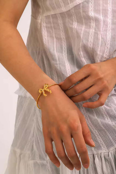 Pearl of the West - Heather Cuff 18K GP Stainless - Model