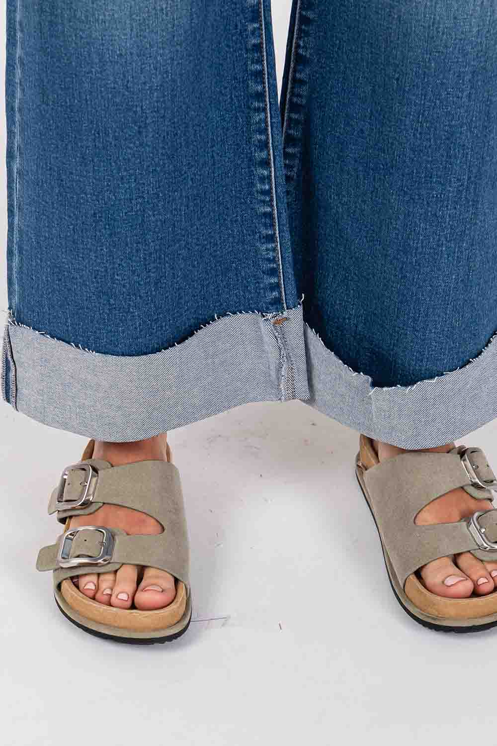 Letter to Juliet - Bianca A-Line Wide Cuff - Hem