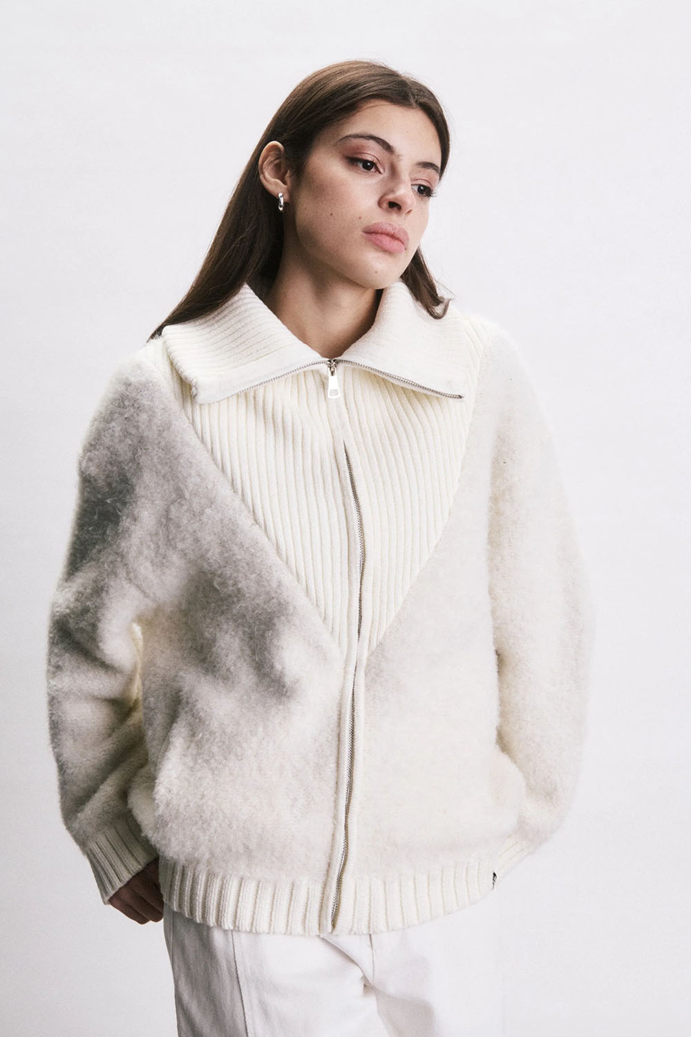 Jiji Freddie Cardigan in Creme — Front view