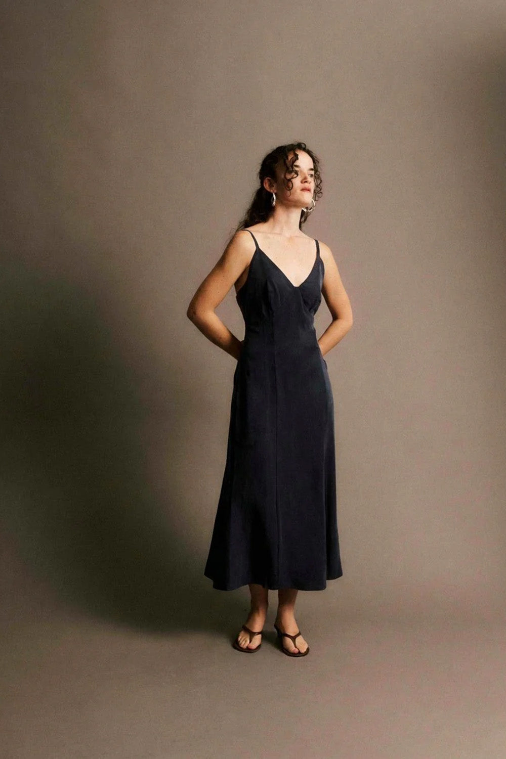 jiji arnaud dress bleu nuit front
