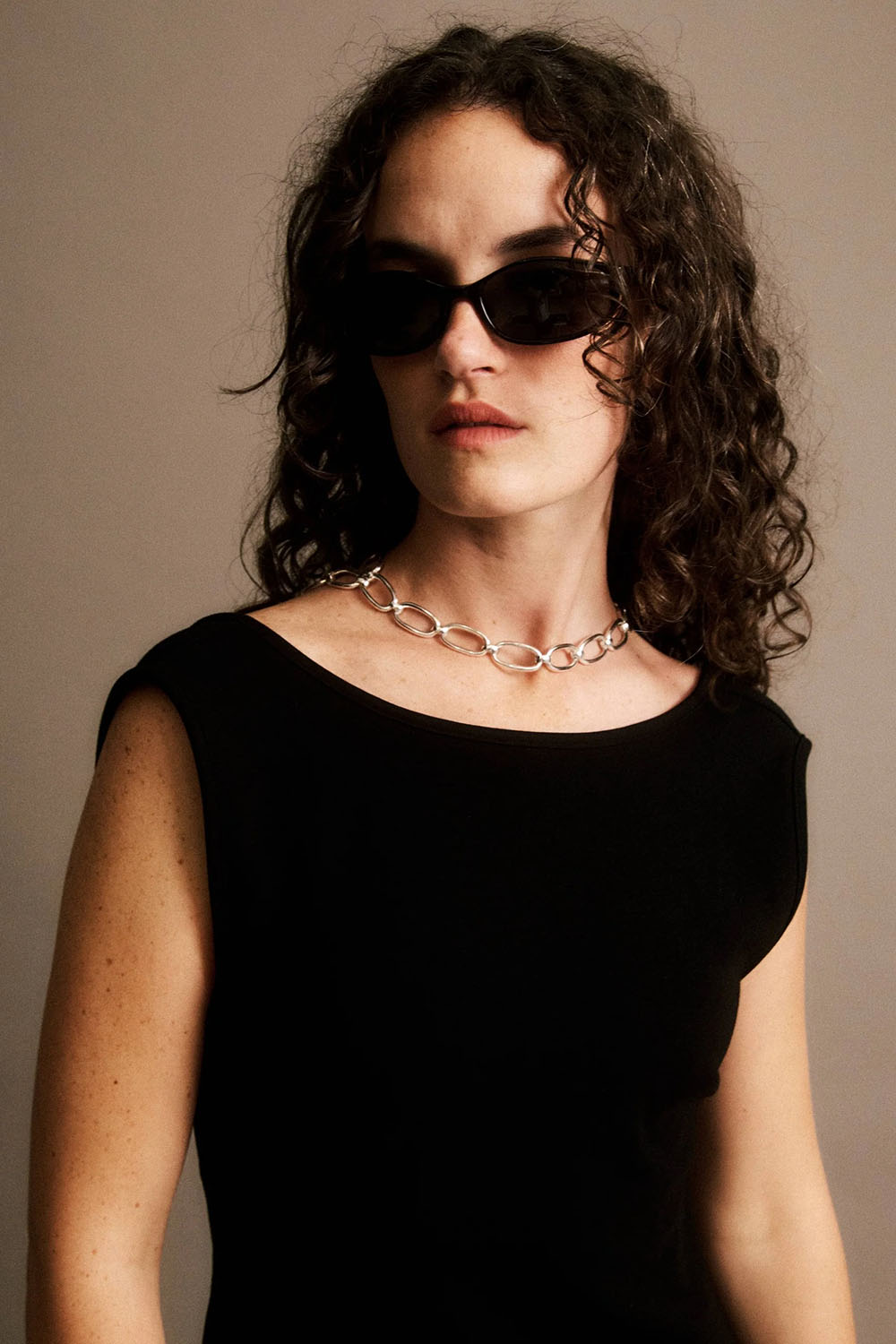 jiji clovis dress noir detail