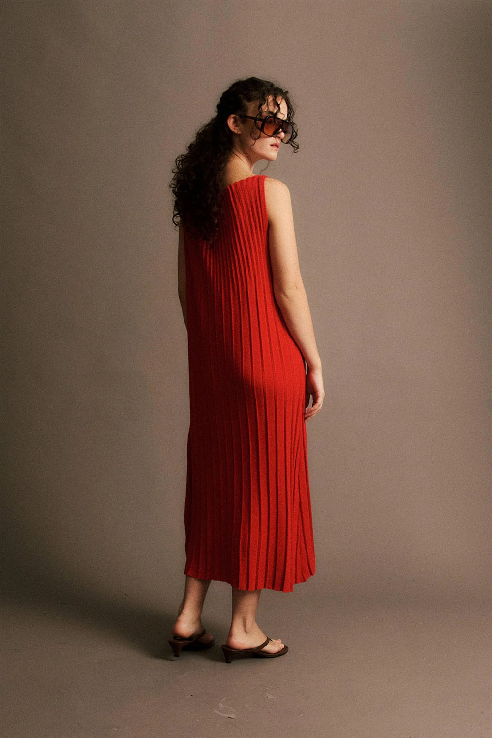 jiji william dress rouge back