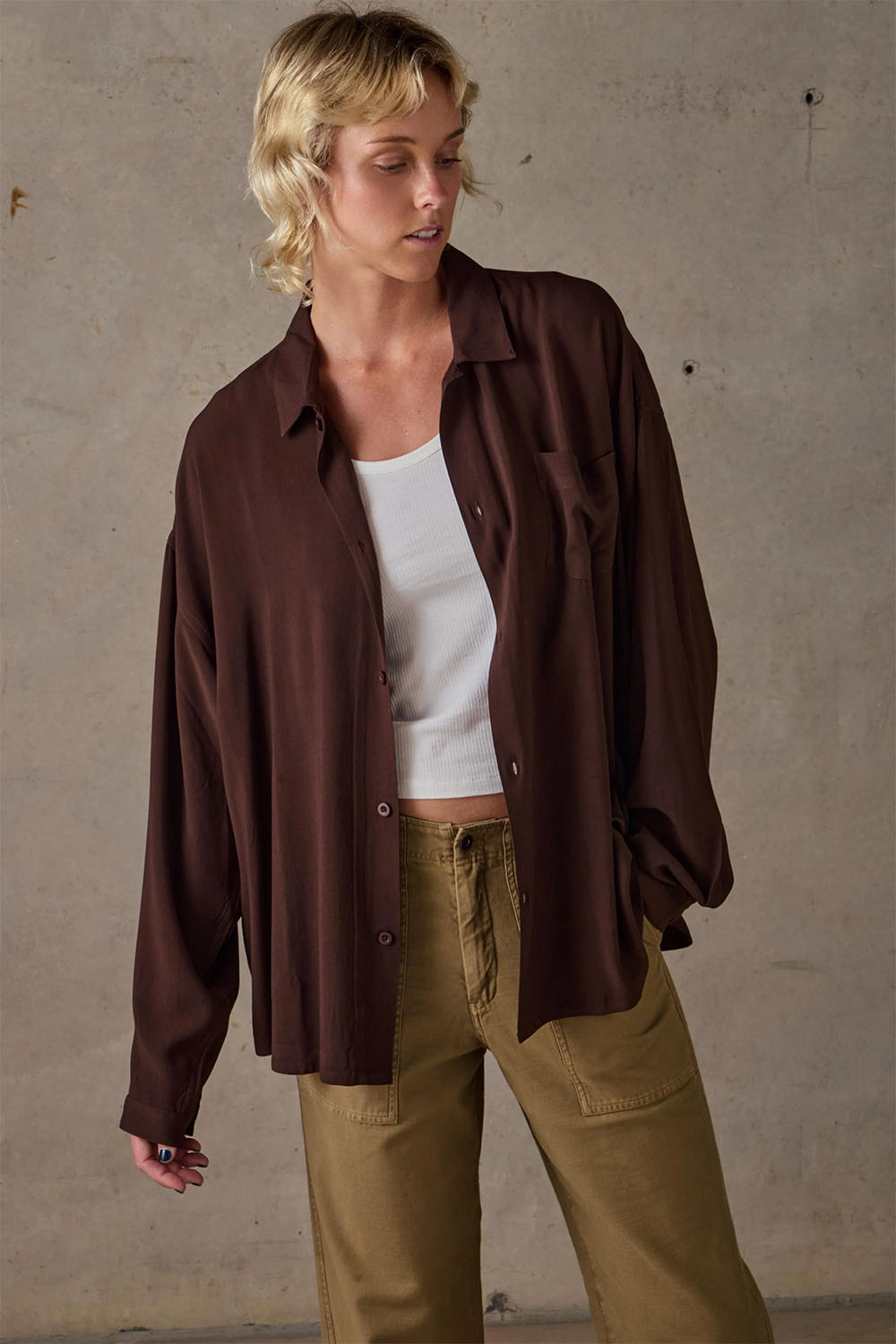 McTavish - Boxy Long Sleeve Shirt - Brown - Profile