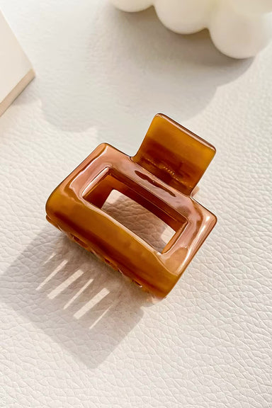 Pearl of the West - Geo 3.5cm Hair Claw - Light Brown