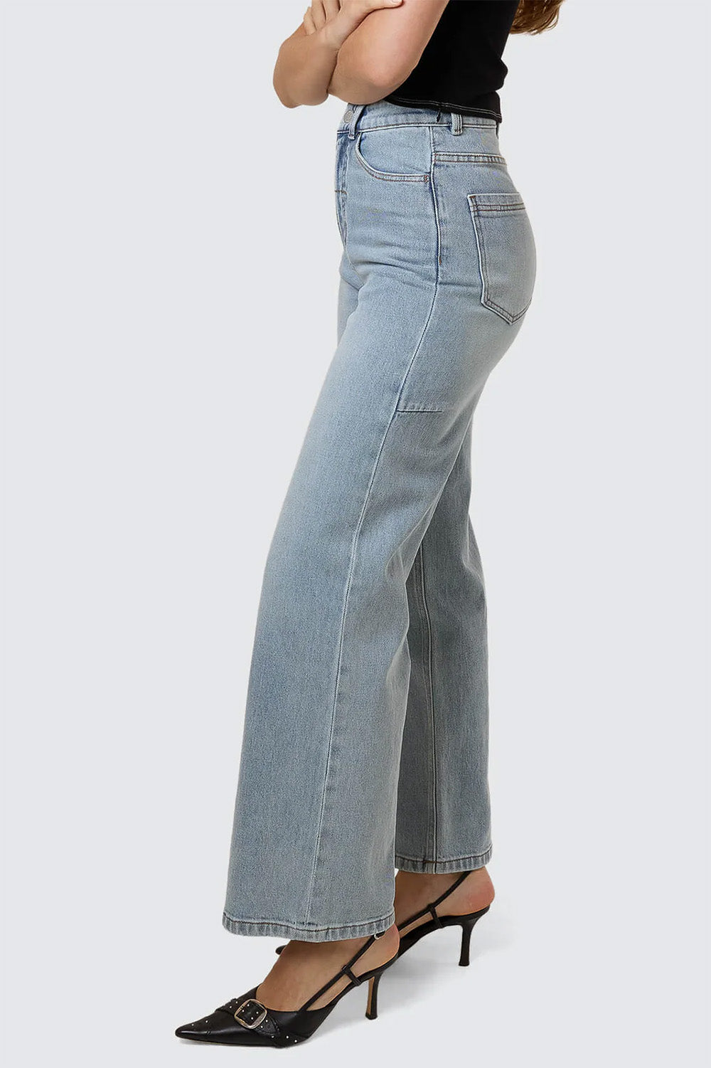 Thrills - Holly Jean - Dusk - Side