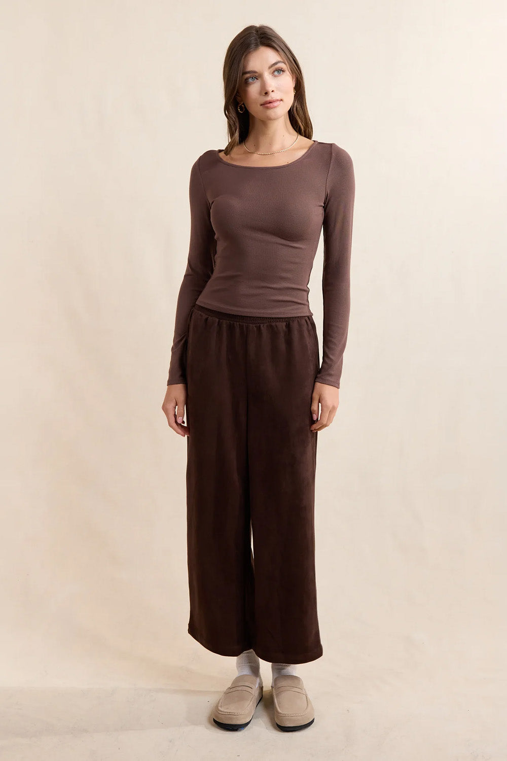Sadie & Sage - Ronan Boat Neck Knit Top - Brown - Styled