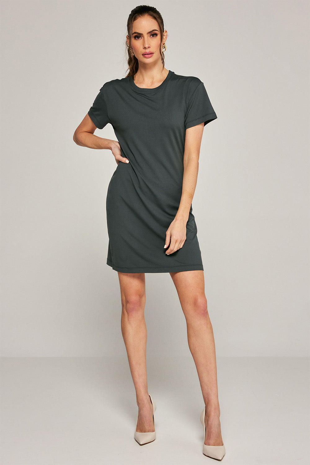 7 Diamonds - Core T-Shirt Dress - Basil 