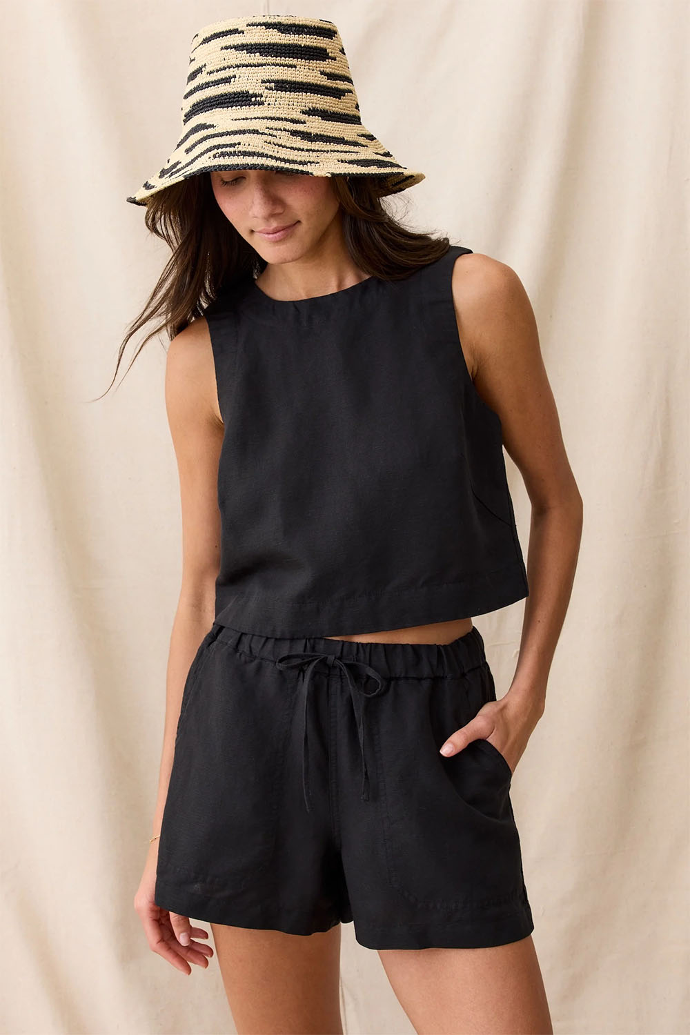 Marine Layer - Linen Drawstring Short - Black - Front