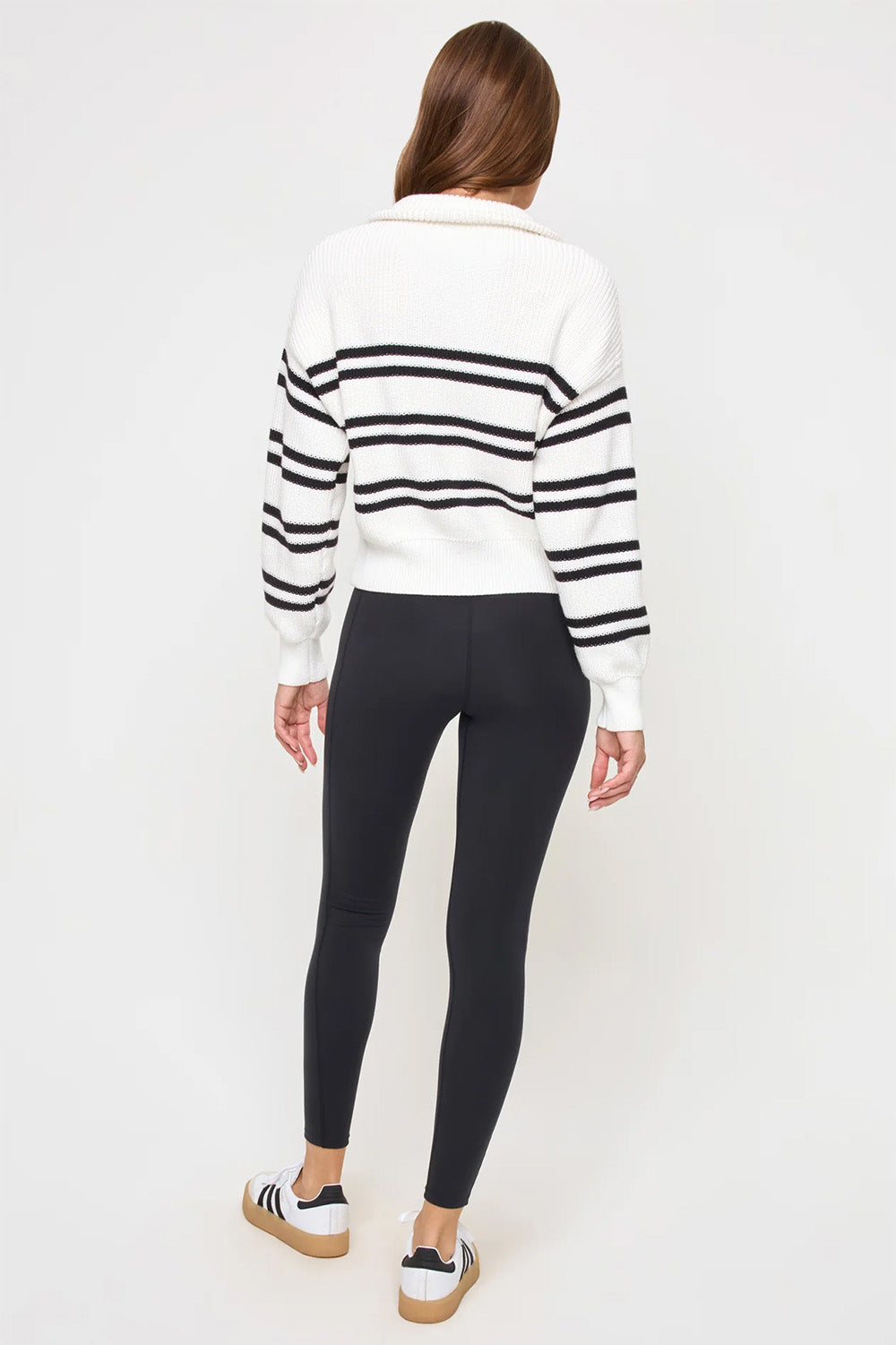 l*space ultra sweater black white back