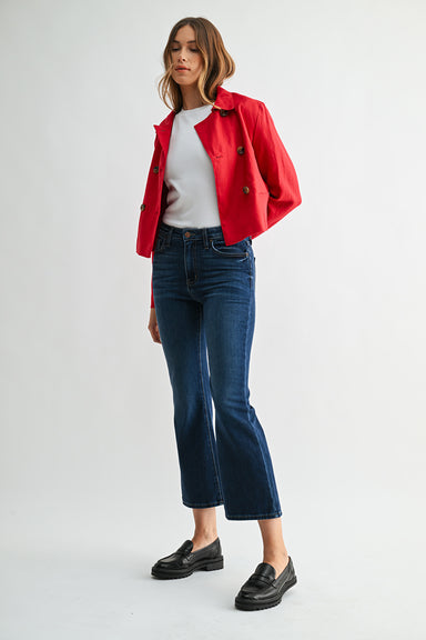 letter-to-juliet-sicily-hemmed-dark-profile