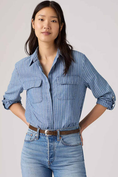 Levi's Elaine Utility Shirt in Get in Line — Front view