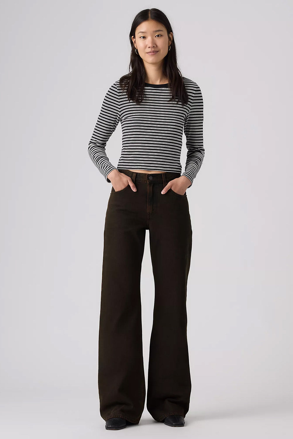 Levis Premium Loose Boot in Over A Cup — Front view