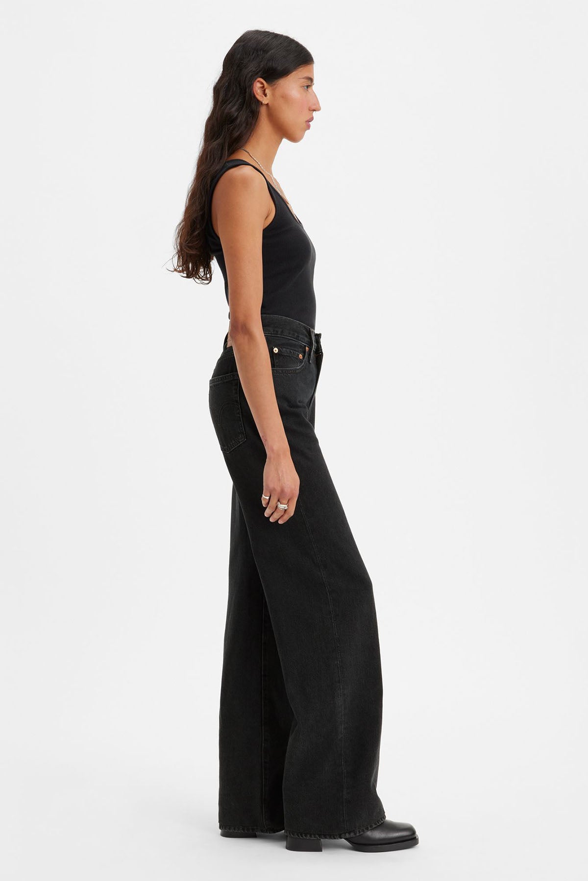 Levis Ribcage Wide Leg in Rosie Posie - Side View