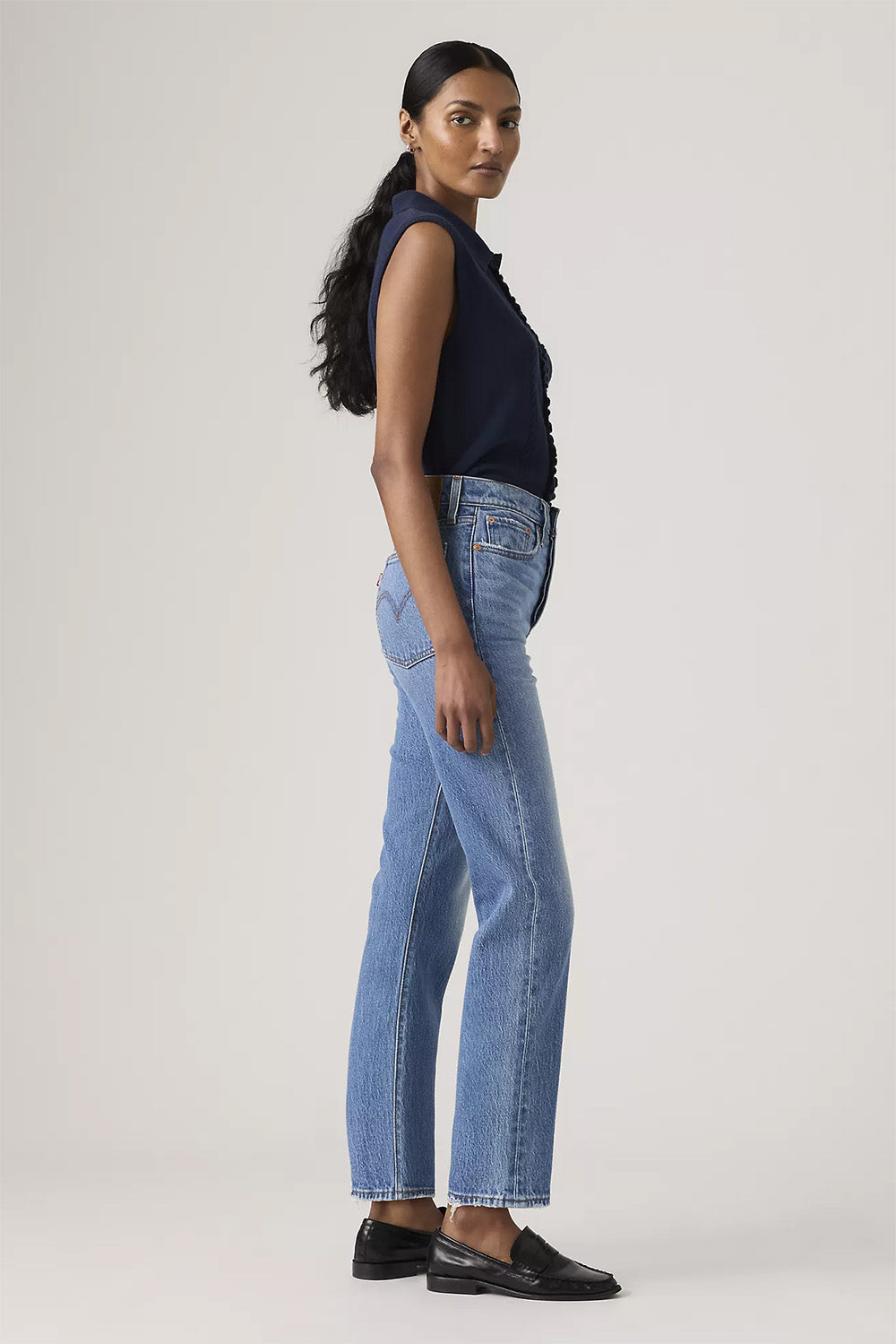 levis-wedgie-straight-dance-around-side