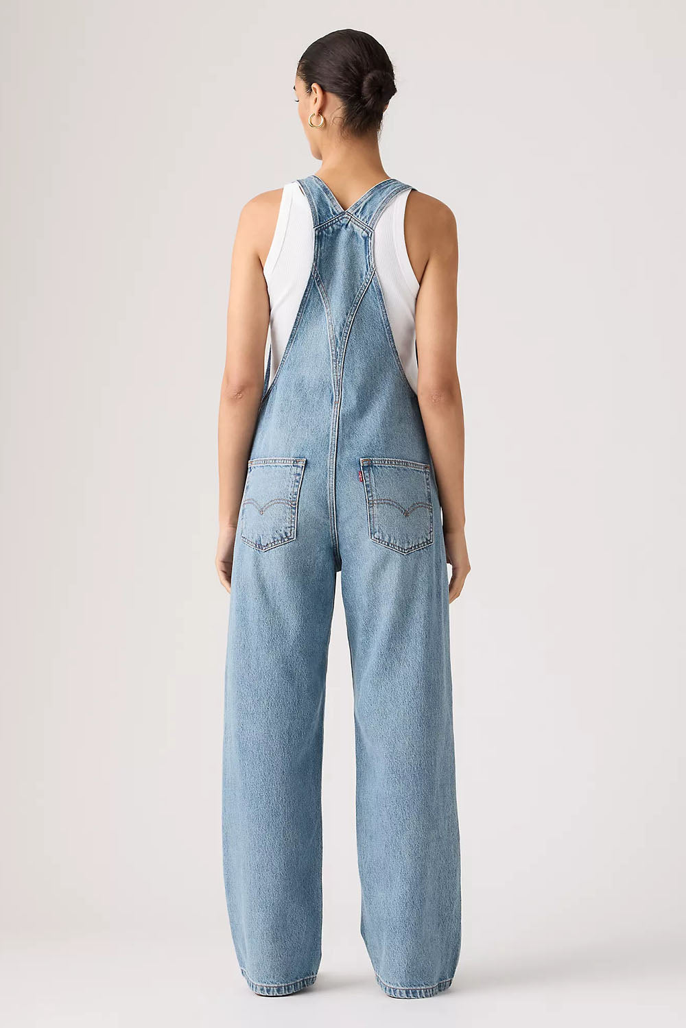 levis baggy overall not the same back