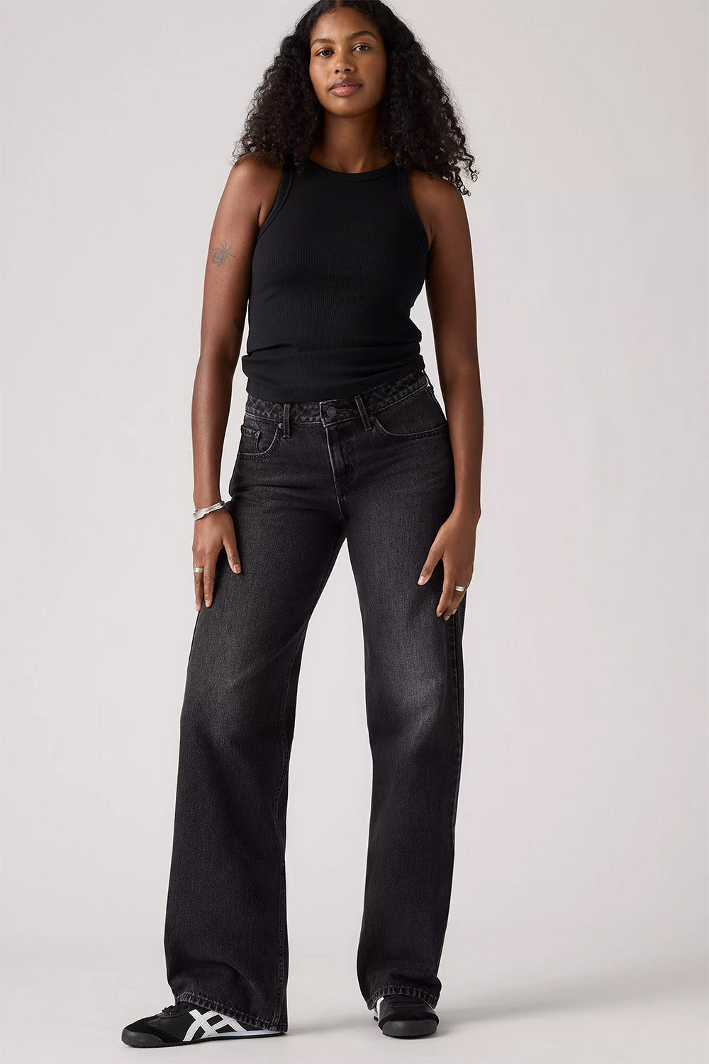 levis low loose tech storm
