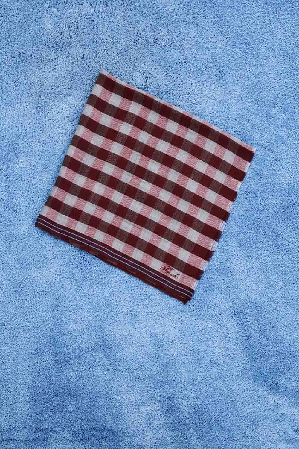 FRNCH - Yufu Scarf - Bordeaux - Flatlay