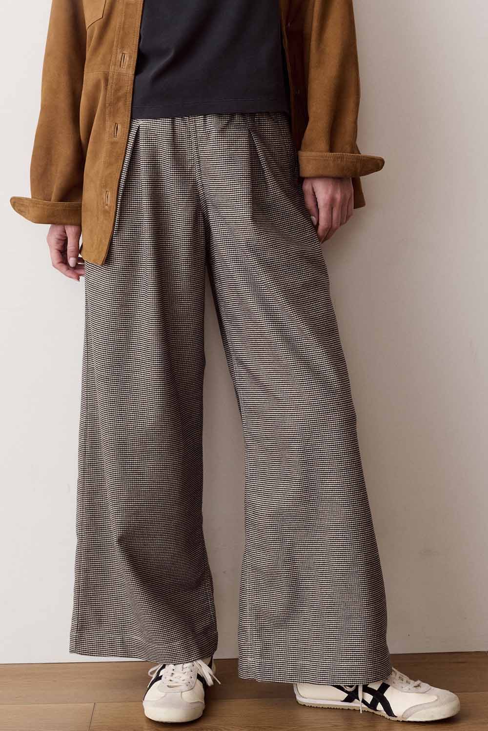 Marine Layer Allison Moleskin Trouser in Black/Cream Houndstooth — Front view