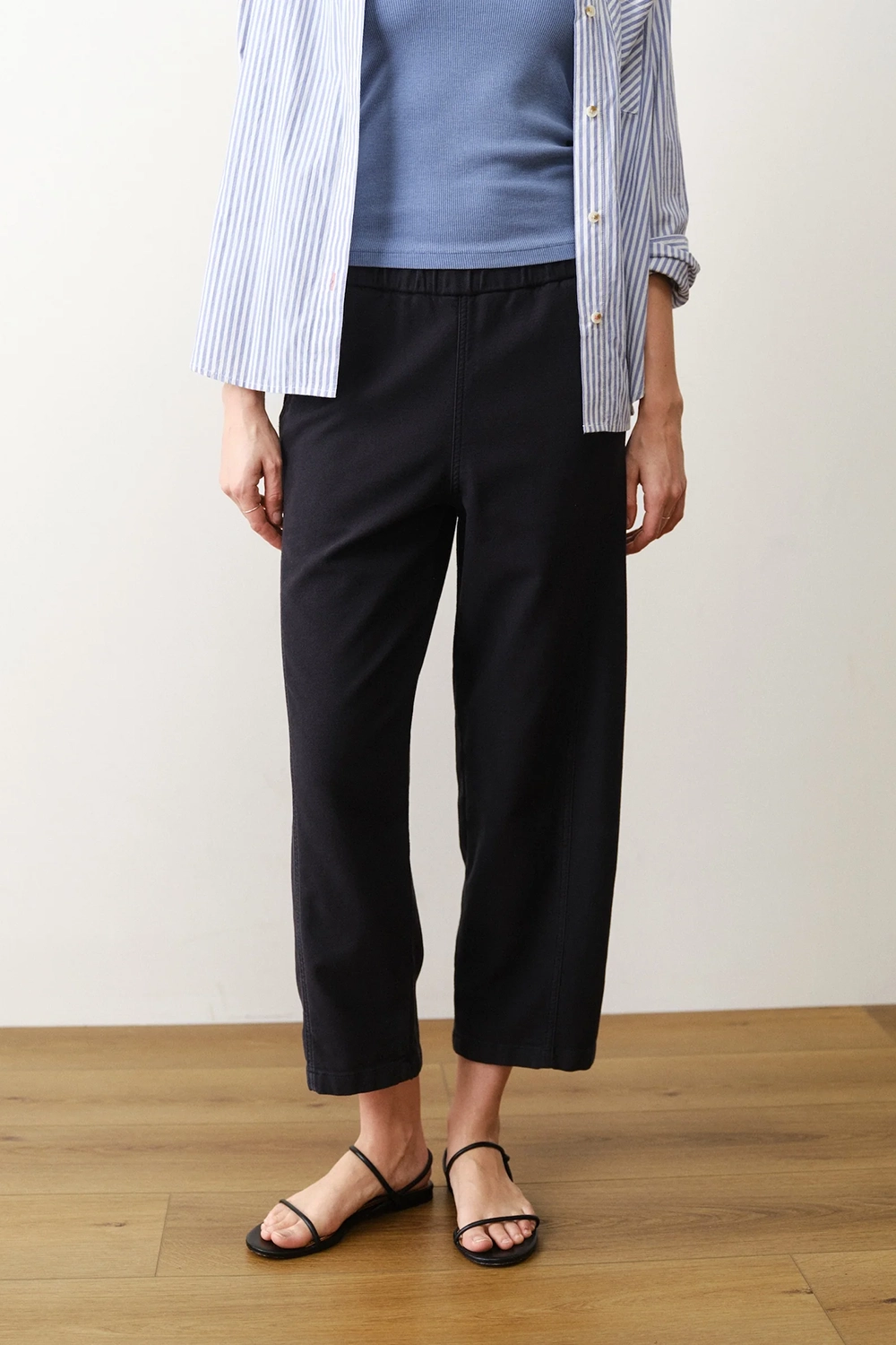 marine-layer-jessie-barrel-leg-pant-black-front