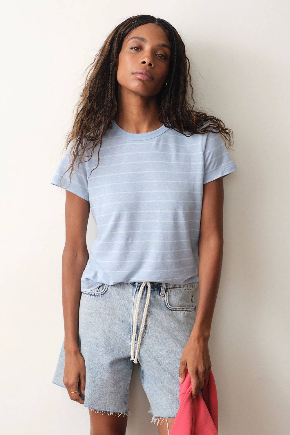 marine-layer-tried-and-true-hemp-crew-tee-soft-chambray-stripe-front