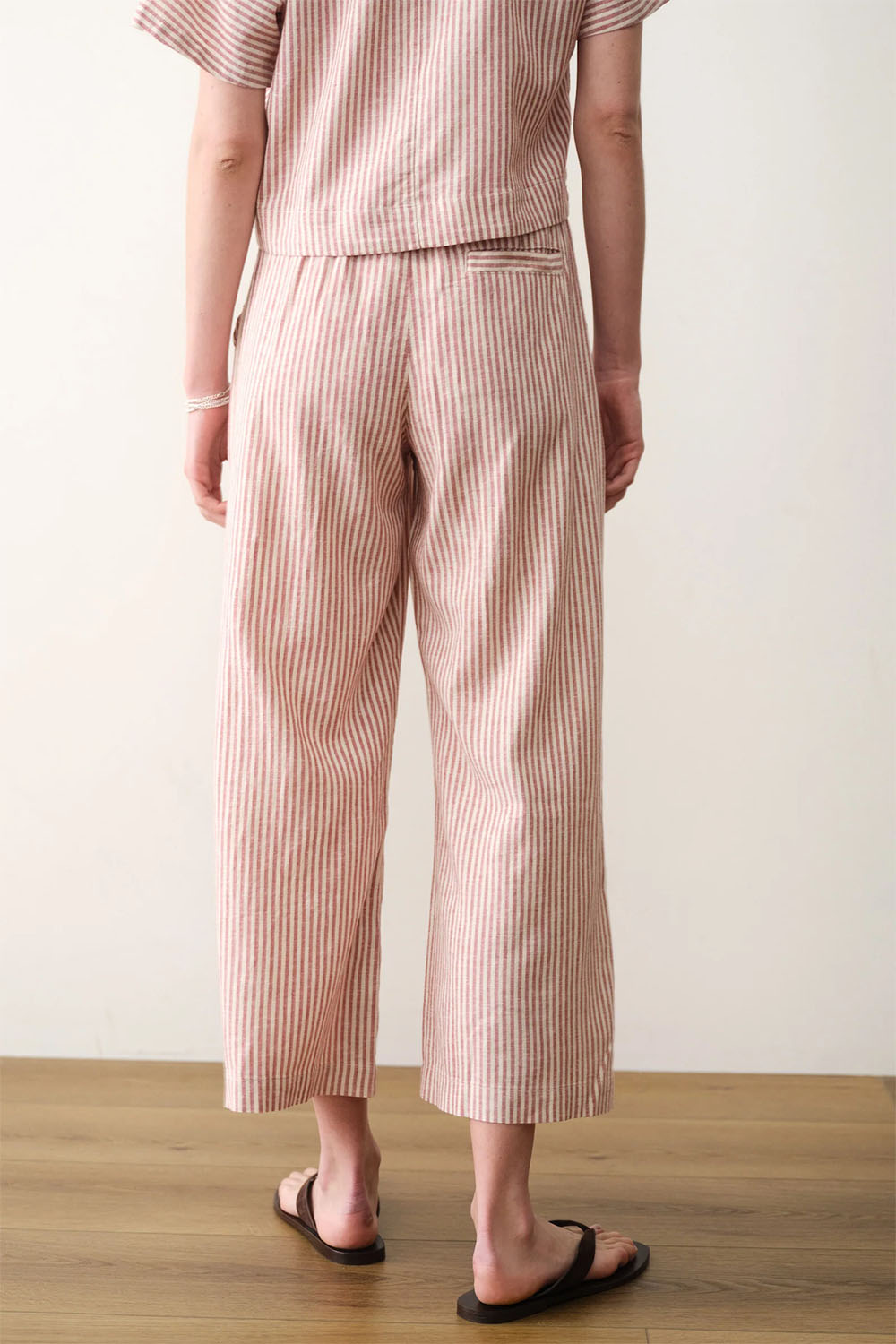 marine layer allison hemp crop trouser rust stripe back