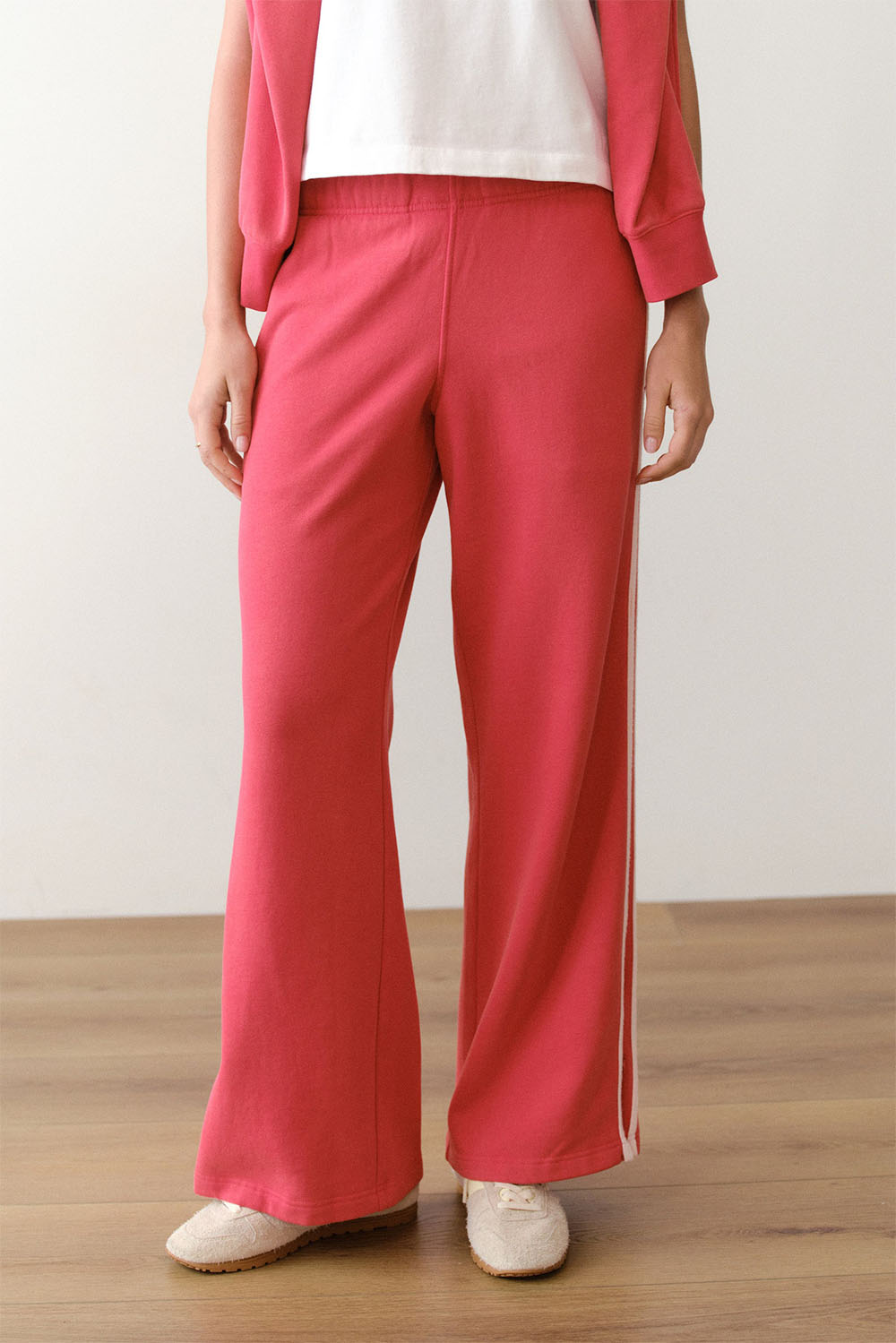 marine layer cloud 9 track pant faded ruby front