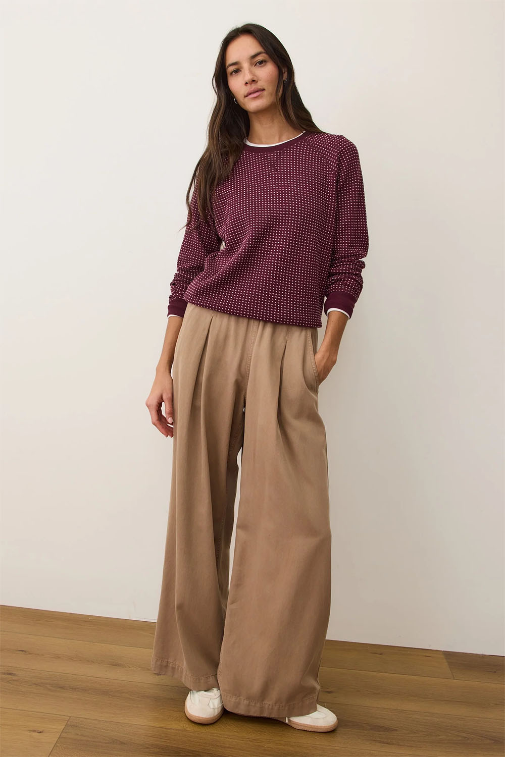 marine layer daisy textured raglan fig