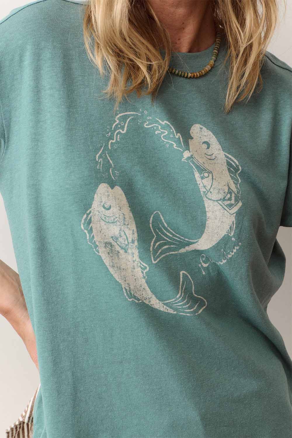 marine layer oversized hemp graphic tee palm detail