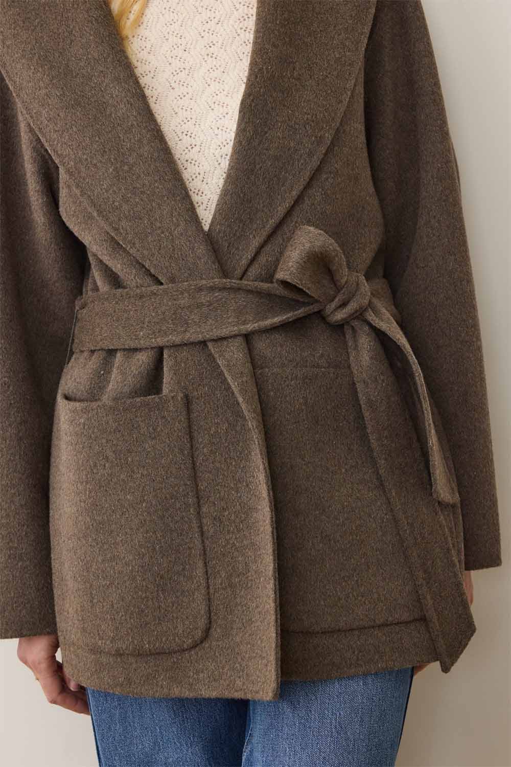 marine layer short colette espresso heather detail