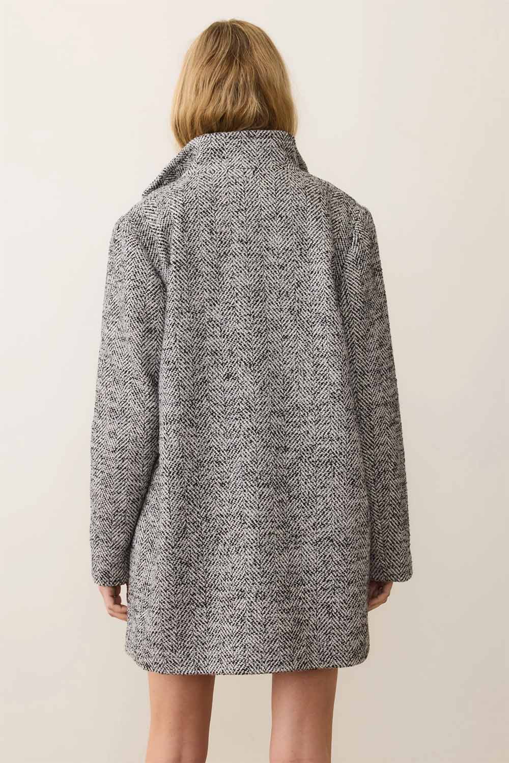 marine layer stephanie cocoon coat black white herringbone back
