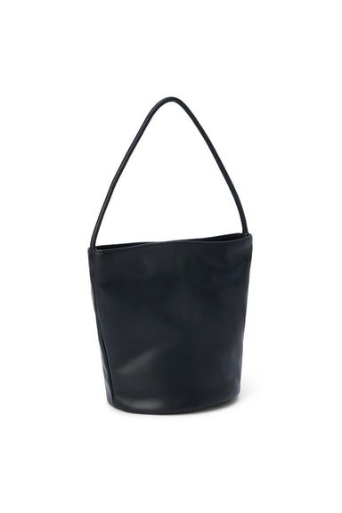 Matisse Vancouver Leather in Black — Front view