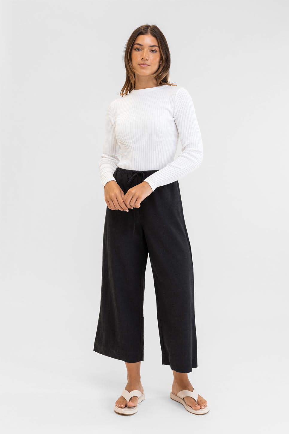 CLASSIC KNIT LS TOP White