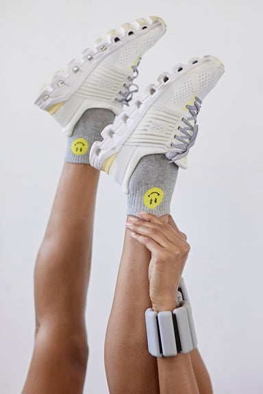 Free People - Movement Smiling Buti Ankle Socks - Grey/Yellow