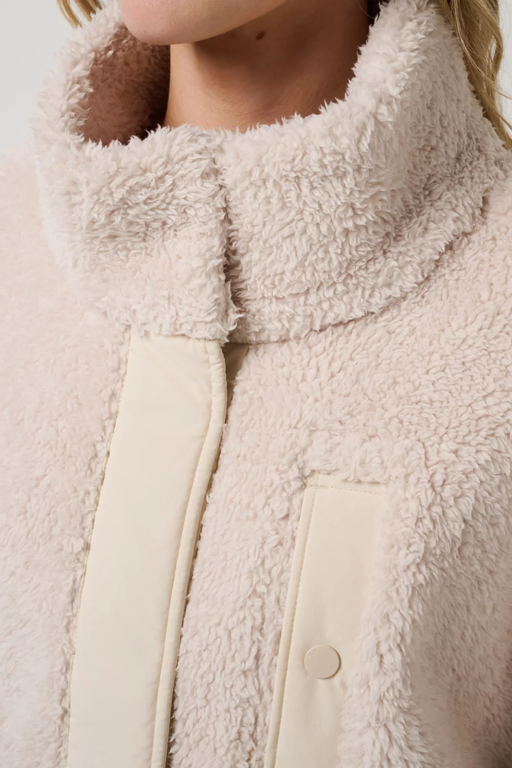 CLUBSIDE SHERPA JACKET