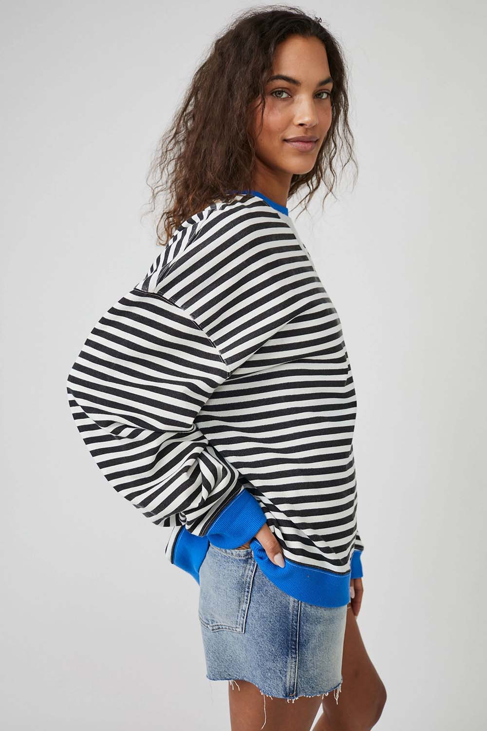 CLASSIC STRIPED CREW