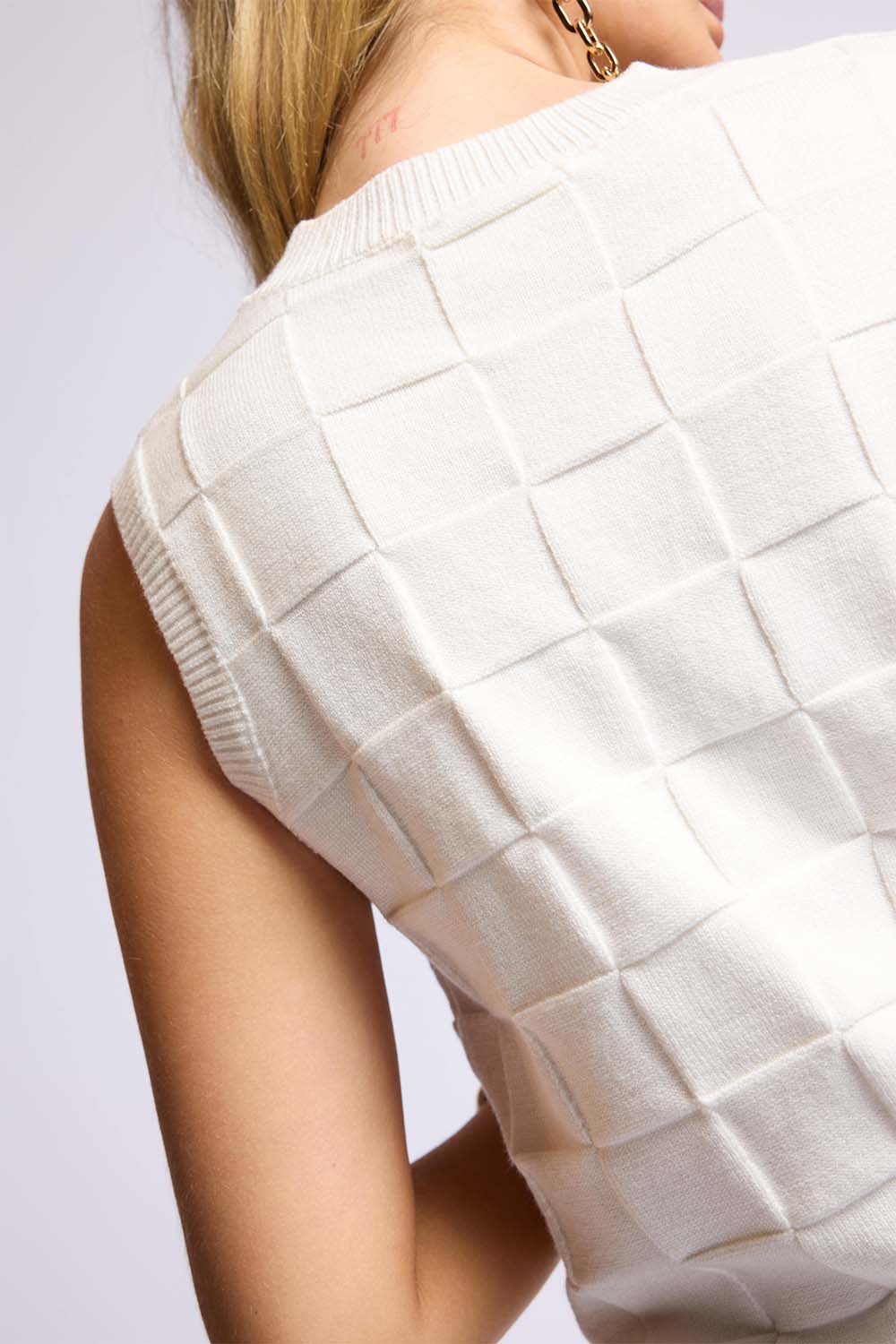 Sage the Label - Jennie Checkered Buttoned Vest - White - Detail