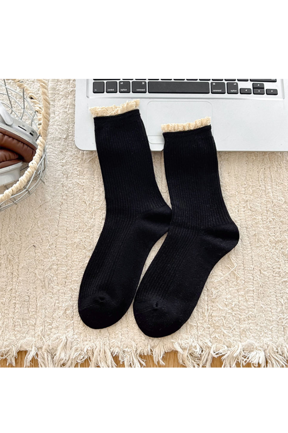 pearl of the west solid ruffle sock black