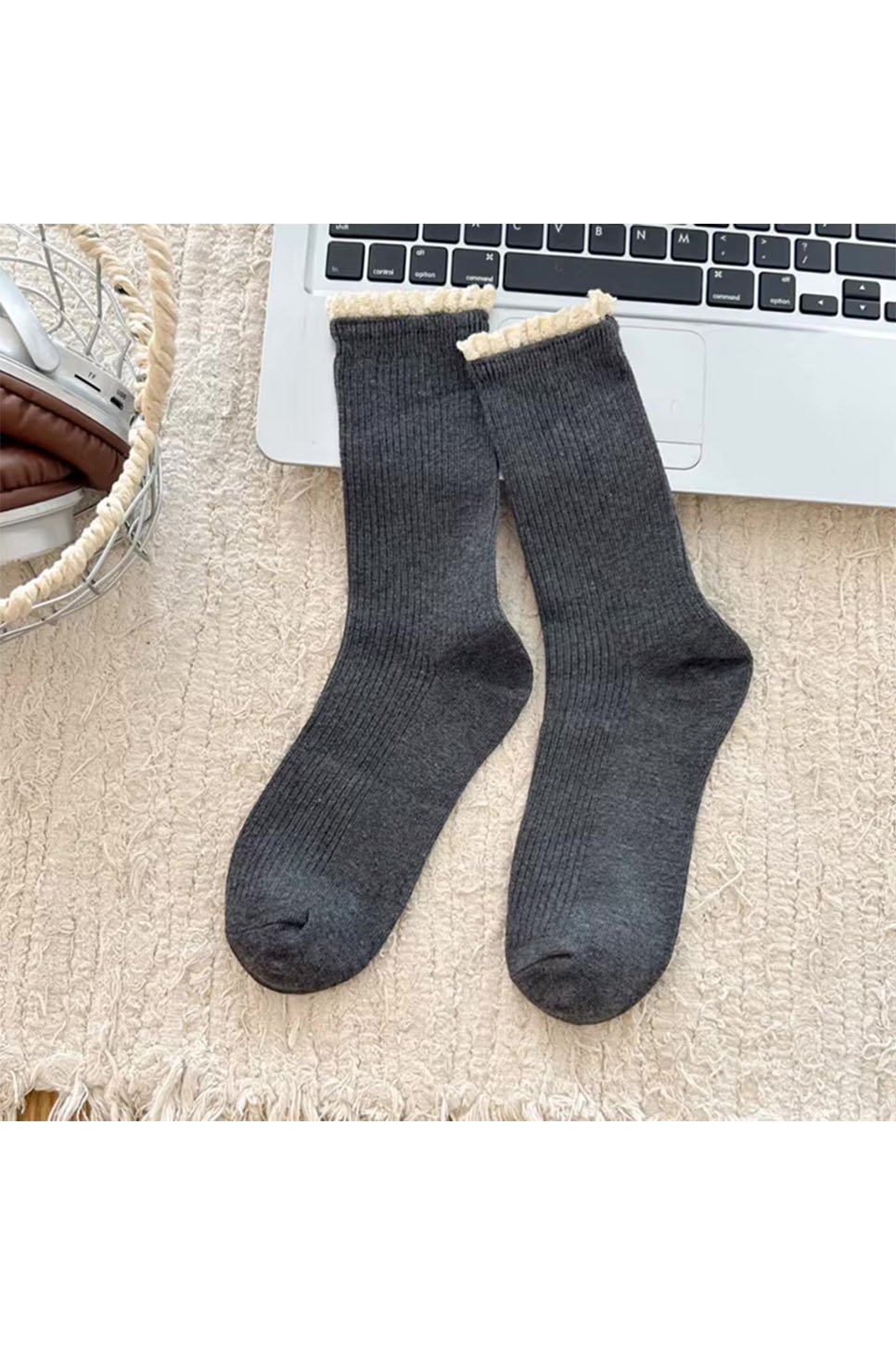 pearl of the west solid ruffle sock charcoal