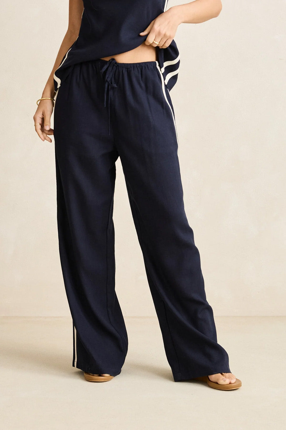 rhythm contrast linen track pant ocean detail