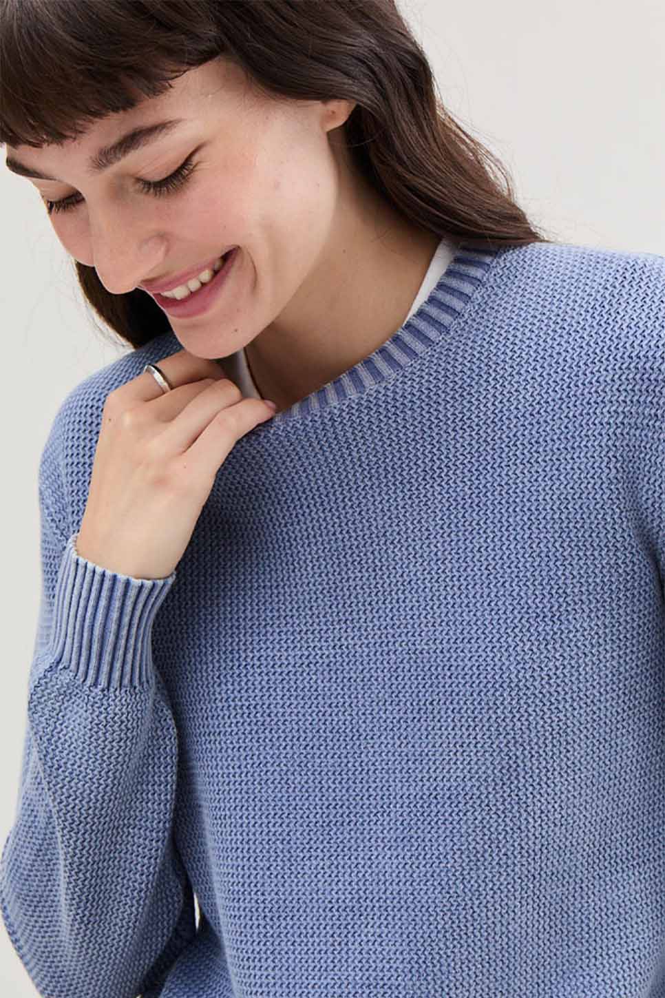 Richer Poorer - Dune Sweater - Vintage Indigo - Detail