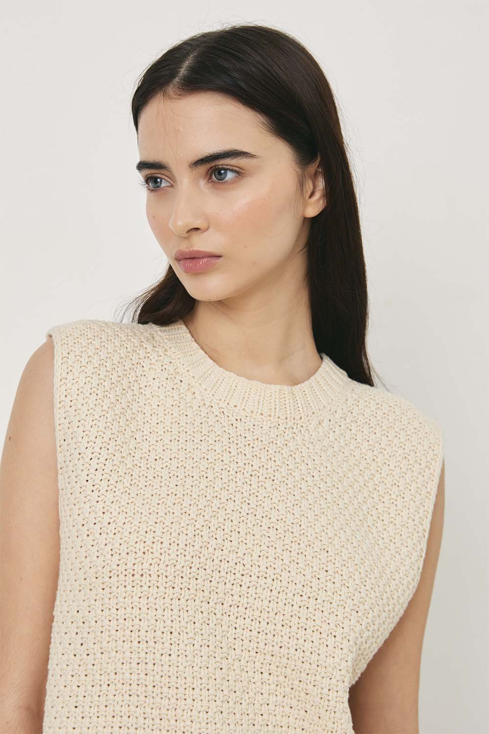 Deluc - Matisse Knitted Vest - Off White - Detail
