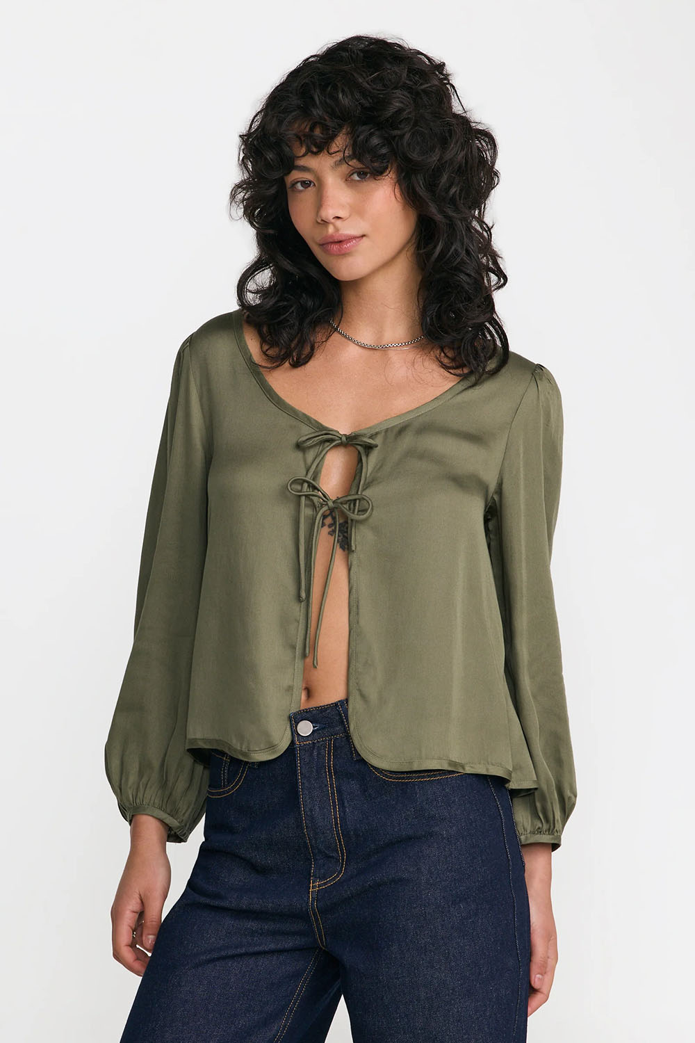 RVCA - Swindon Tie Front - Olive - Front Detail