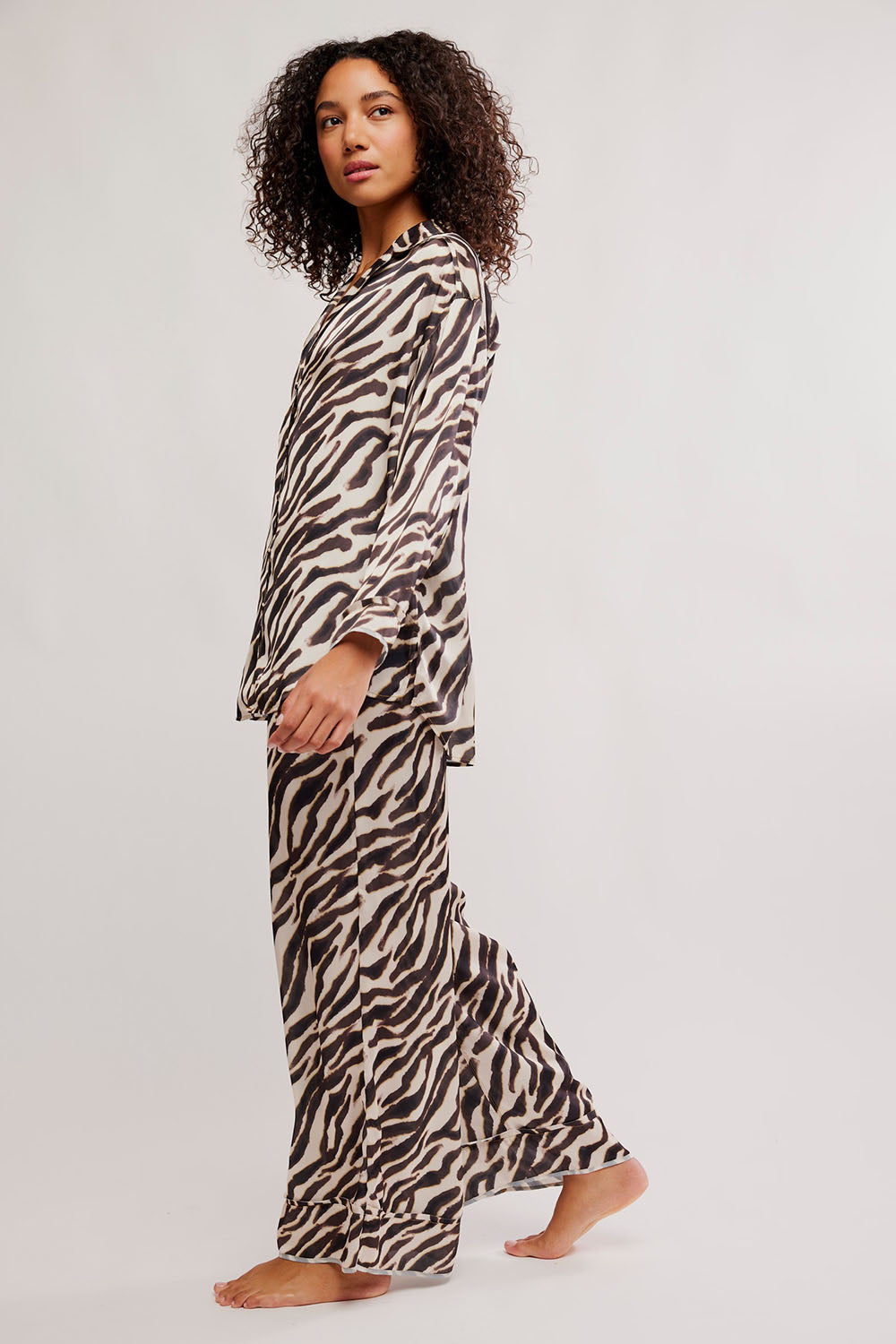 Free People - Dreamy Days Pajama Set - Tea Combo Zebra - Side