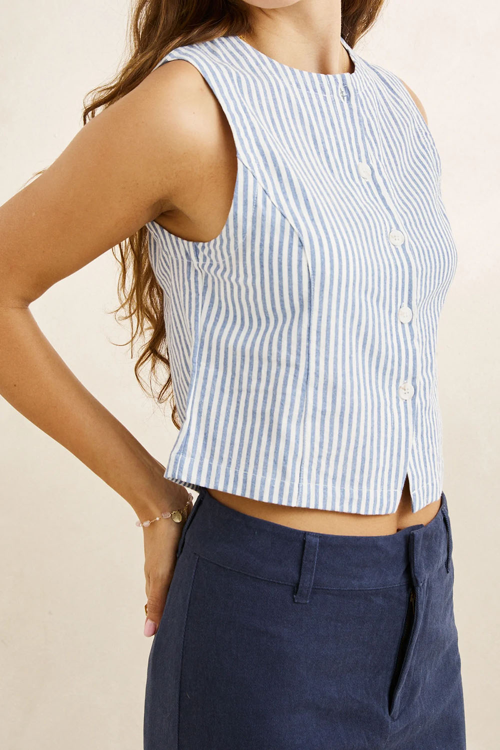 rhythm-vista-stripe-vest-blue-side