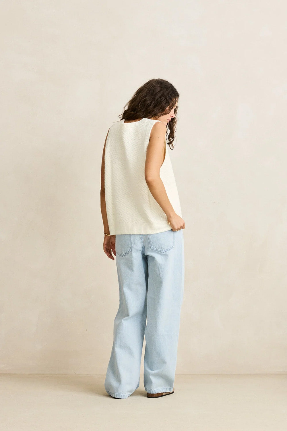 rhythm archer knit vest vintage white back