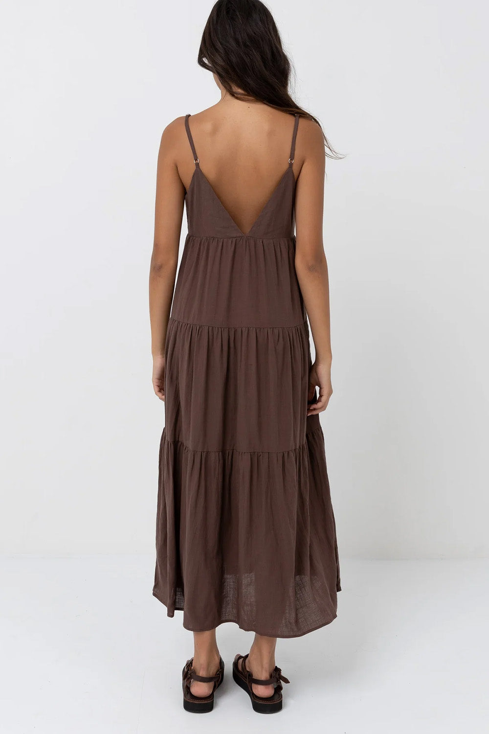 rhythm classic tiered midi dress chocolate back