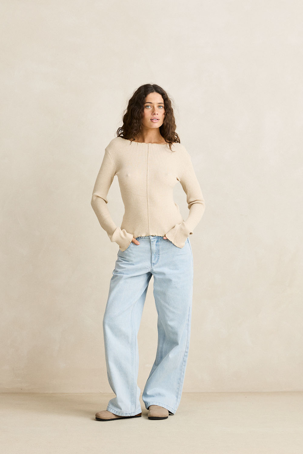 rhythm essential ls knit top white marle front