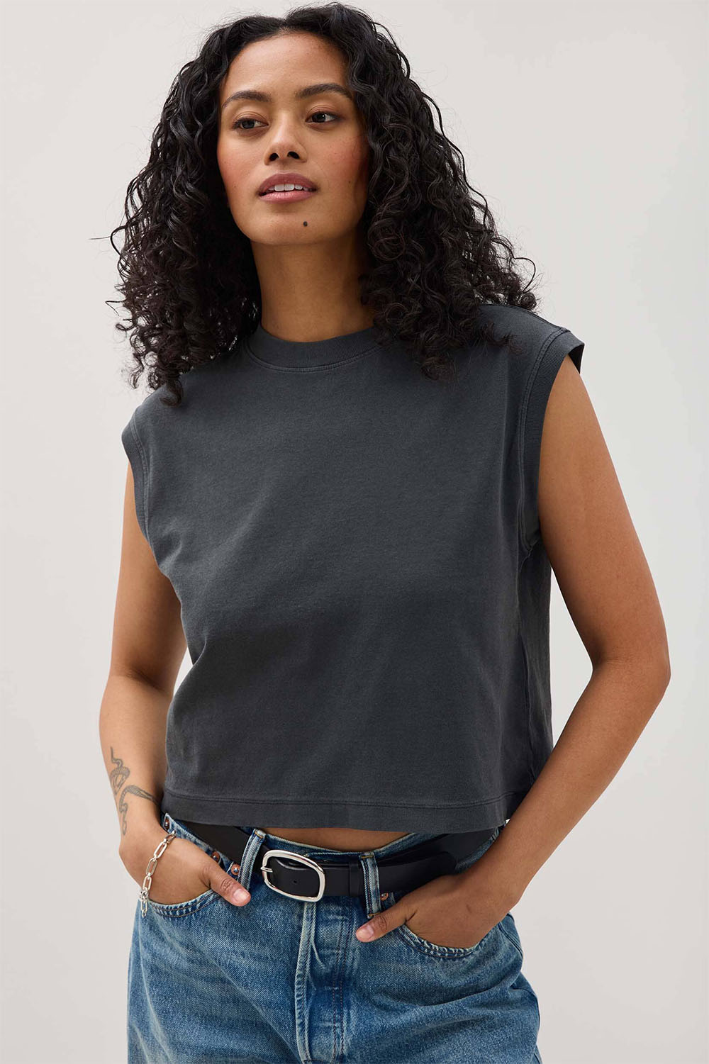 richer poorer relaxed muscle tee stretch limo front